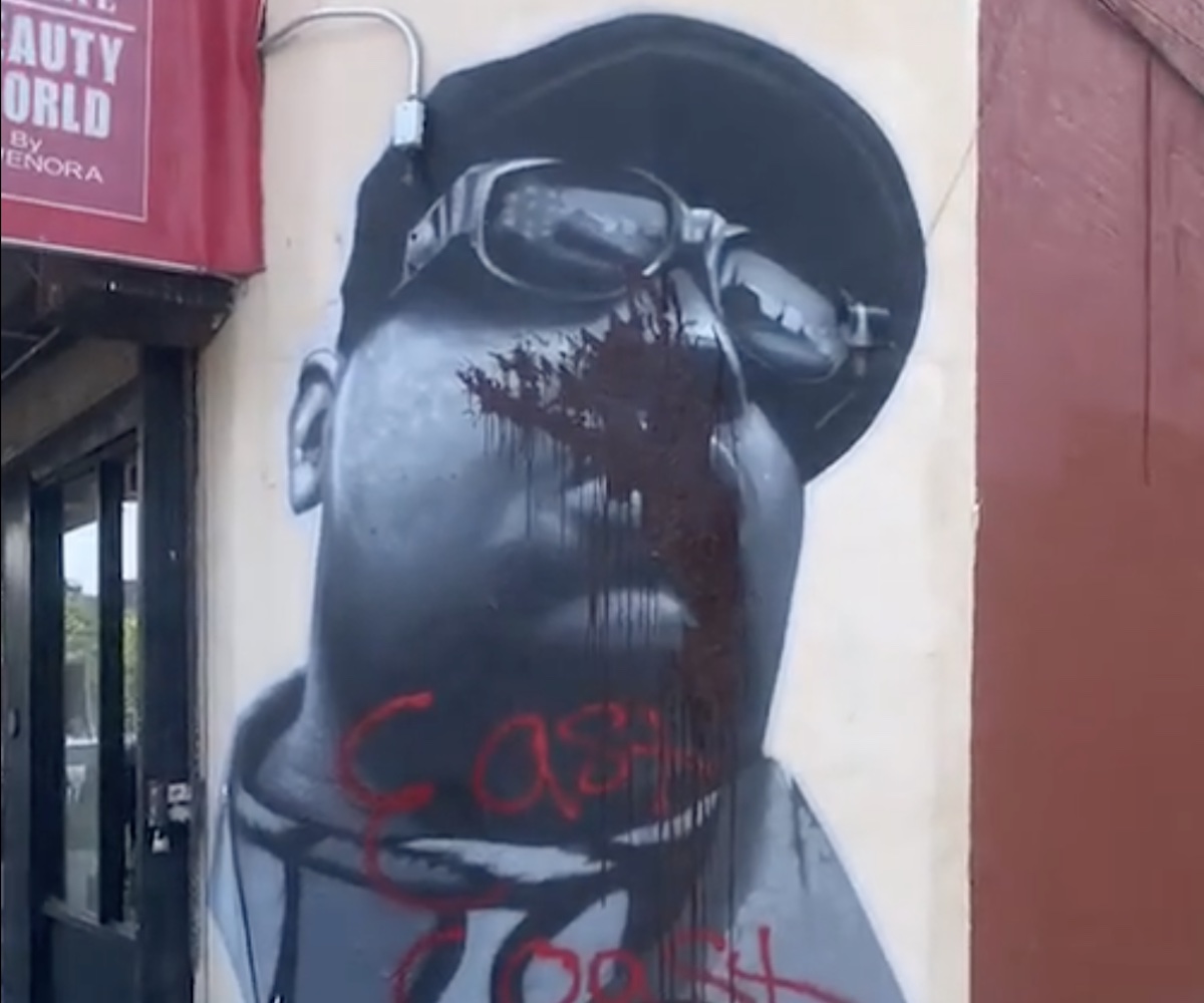 Mural Of The Notorious B.I.G. Vandalized In New York City - Ground Up Radio